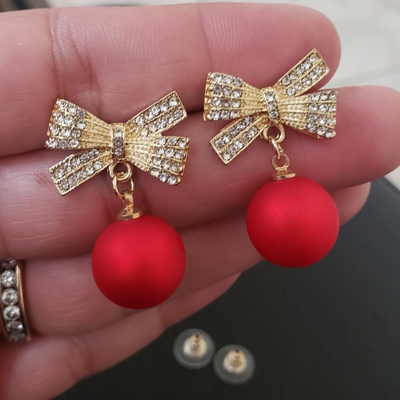 Red Ornament Rhinestone Earrings - Picture 1 of 9